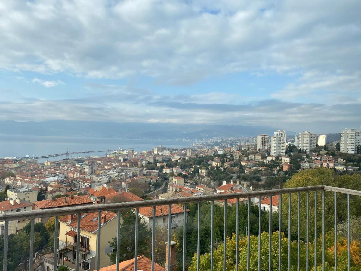 Linden Trsat With Balcony Appartement Rijeka Buitenkant foto